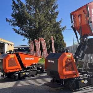 Mini-Dumper mit Hebekasten und Schaufel Deleks M8000 KUBOTA