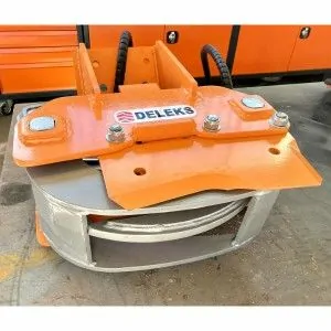 Cabezal forestal para mini-excavadora Deleks CF-10 500mm