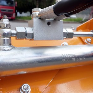 Trituratore laterale per trattore DELEKS VOLPE 100 160 kg