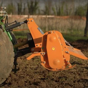 Rotovator DELEKS DFM 125 1250 mm monté sur le tracteur pour les tracteurs DELEKS