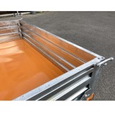 Tractor bucket Deleks T-1800 with tipping mechanism