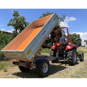 Landwirtschaftlicher Anhänger PTO Deleks RM14-T3 mit Handbremse