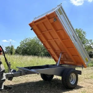 Deleks Landwirtschaftlicher Zapfwellenanhänger RM14-T3 mit Handbremse