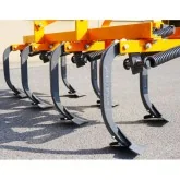 7-armiger Kultivator PTO Deleks DE-165-7-V 30 - 50 PS