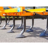 Cultivador 8 brazos PTO Deleks DE-215-9-V