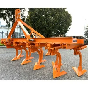 Deleks Grubber mit 9 Auslegern und Zapfwelle DE-200-P 40 - 80 PS