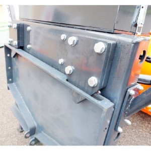 Lama da neve Deleks SSH-04-2.6-A