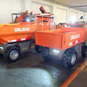 Battery-powered hydraulic wheelbarrow Deleks XE-500HF