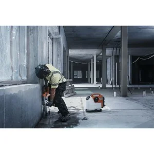 Portable concrete drill Husqvarna DM 540i battery-powered