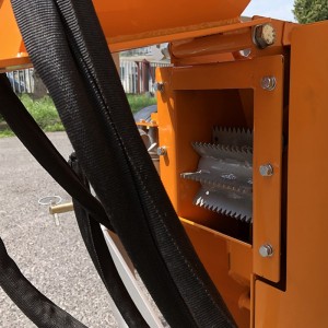 Branch shredder for tractor Deleks DK-1300 18-50HP