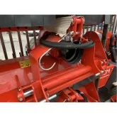 Hydraulisch verschiebbare PTO-Schredder Becchio Mandrile TB