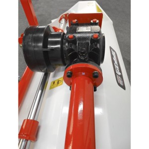 Trituradora de lâminas manual Giemme EHM 125 - 175 cm com tomada de força