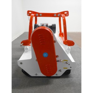 Hydraulisch reversierbarer Schlegelmulcher PTO Giemme AG 140 - 220 cm