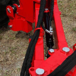 PTO-Seitenarmhäcksler Giemme BCM 160 - 220 cm