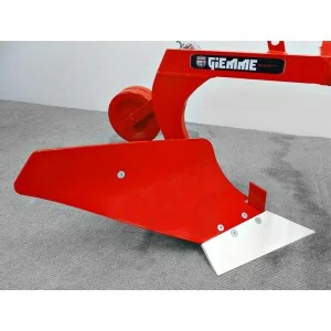 Giemme DP laterally adjustable tractor plow 12-40 HP