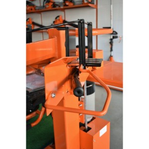 Firewood chipper Anova RLT8C 8 tons