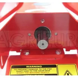 Broyeur AgriEuro Premium Line Fu 112 cm monté sur tracteur