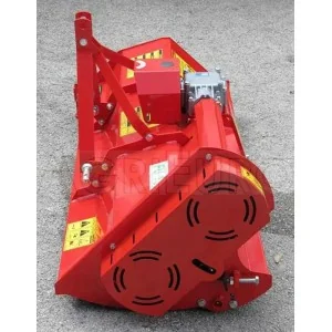 Broyeur AgriEuro Premium Line Fu 112 cm monté sur tracteur