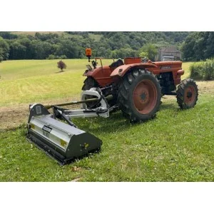 Broyeur BlackStone BVL 125 - 165 cm à bras latéral PTO