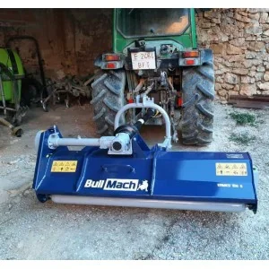 Trituradora desplazable manual PTO BullMach Ermes S