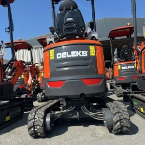 Deleks Minibagger M120 Yanmar-Motor 19 PS