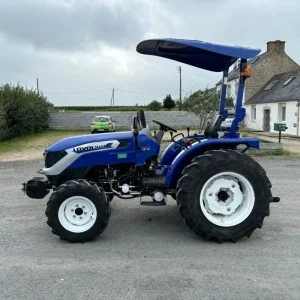 Tracteur polyvalent Lovol M404R avec moteur diesel de 40 CV