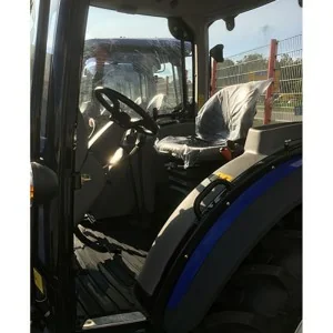 Tractor eficiente Lovol M504C con cabina 2400 cc