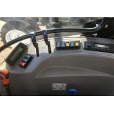 Effizienter Traktor Lovol M504C mit Kabine 2400 cc