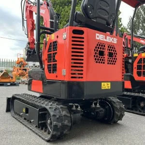 Deleks Mini-Kleinbagger A80 B&S 13,5 PS Motor