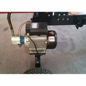 Elektrische Holzhackmaschine Centauro Mérida 12 T