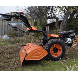 Multifunktionaler Einachsschlepper EuroCentauro Onda 15 PS