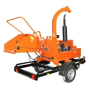 Broyeur de branches Diesel avec remorque Centauro Coria 40 HP