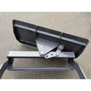 Snow plow for minidumper V3000/V3000H Deleks