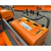 Minidumper mit verfolgte mit Schaufel Deleks V3000-BS 400 kg