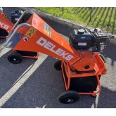 Broyeur de branches petit Deleks DK-300 B&S avec collecteur