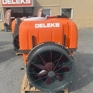 Anhängespritze für Traktor Deleks MARTE 600 Liter