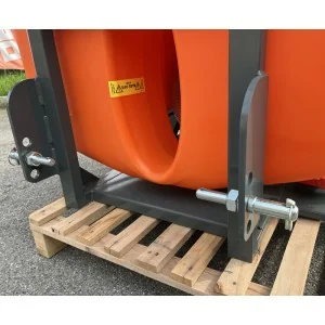 Anhängespritze für Traktor Deleks MARTE 600 Liter