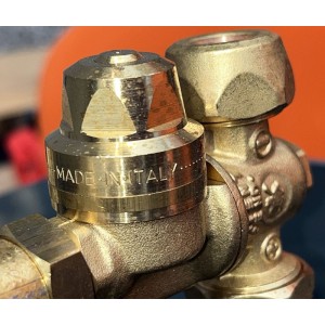 Spruzzatore sospeso per trattore Deleks URANO 600 Litri