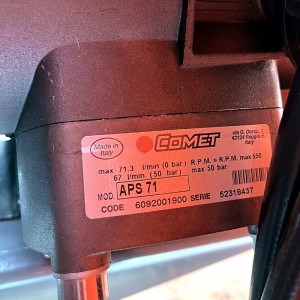 Spruzzatore sospeso per trattore Deleks URANO 600 Litri