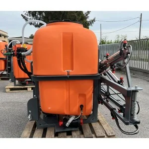 Pulvérisateur avec rampe pour tracteur Deleks GIOVE 600 Litres