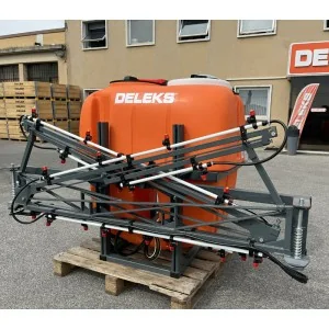 Pulvérisateur avec rampe pour tracteur Deleks GIOVE 600 Litres