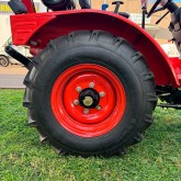 Tracteur Zeppelin Rhinocéros 254 25 CV