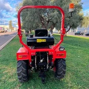 Tractor Zeppelin Rhinoceros 254 25 HP