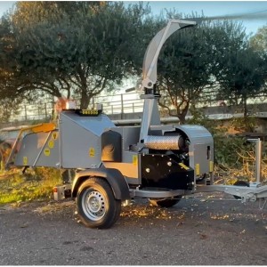 Mulcher GL&D Predator B&S con motore da 35 HP