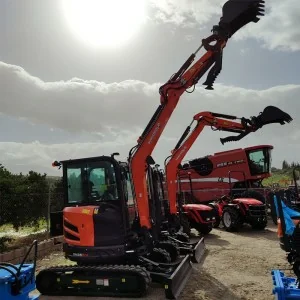 Mini excavator with cabin Zeppelin Rhinoceros 400 40 HP