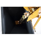 Plantador de batatas com trator Dimago