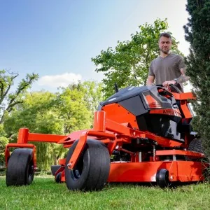 Ariens Arrow E 52 132 cm batteriebetriebener Nullwendekreismäher