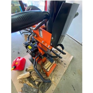 RLT15GC 15-ton log splitter