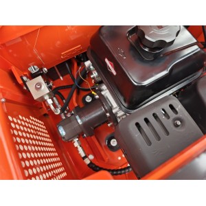 Міні-екскаватор Deleks Двигун M80 Briggs&Stratton 13,5 к.с