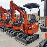 Mini excavator Deleks M80 Briggs&Stratton 13.5 HP engine